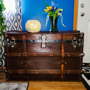 Antique restored Steamer Trunk originally made between 1890 -1910.